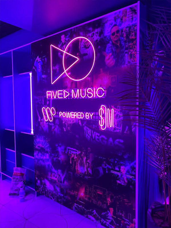 What Services Are Provided By Display Stand Suppliers?