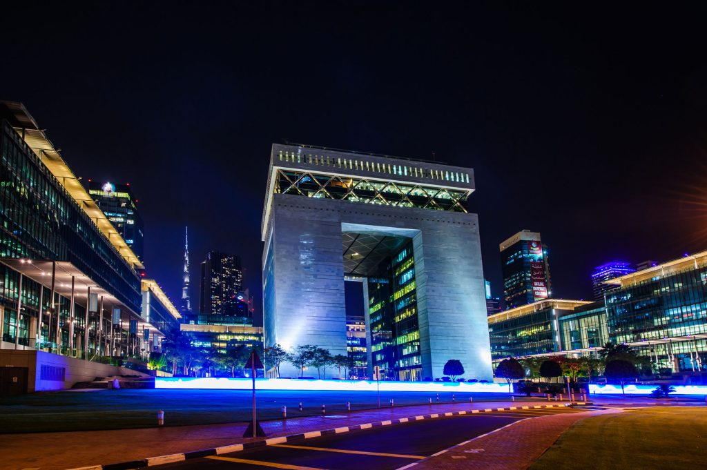 The Importance Of Dubai Courts Notary Public In Transactions